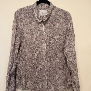 Rails Rebel Ivory Snakeskin Silk Button Down Shirt Size Large